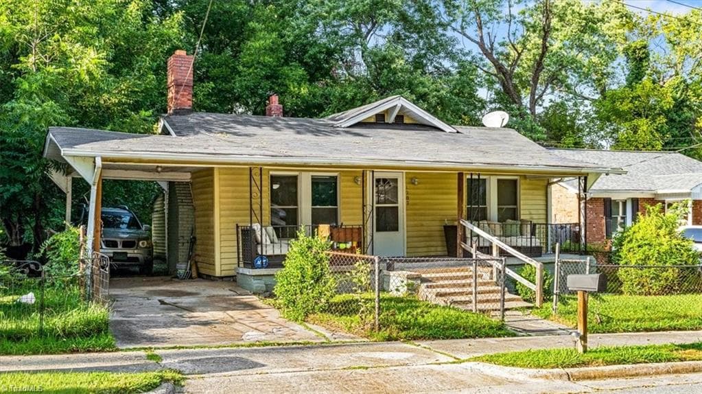 1207 Vernon Place, High Point NC 27260