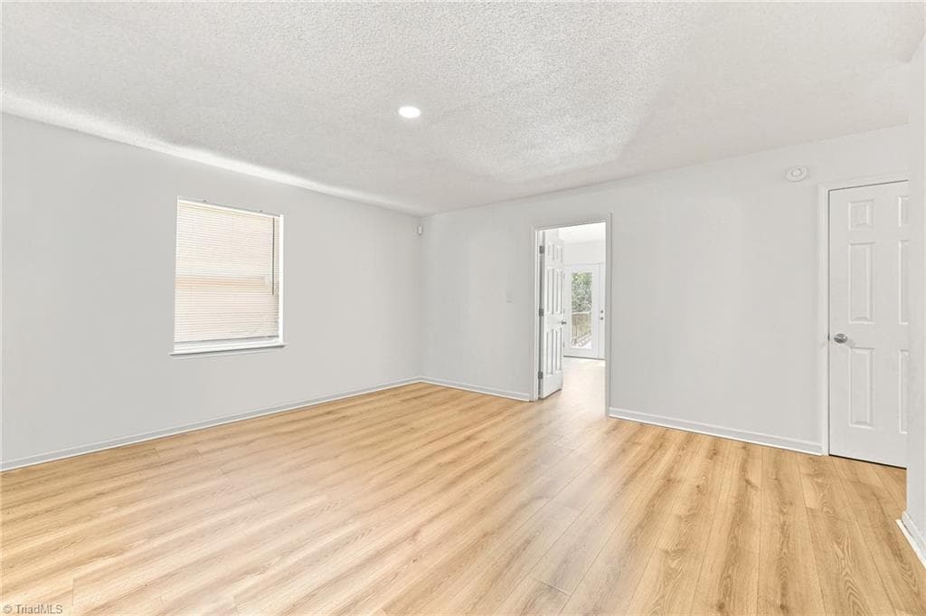 Stick/Site Built at 326 Bingham Street, Greensboro NC 27401, photo 6 of 25