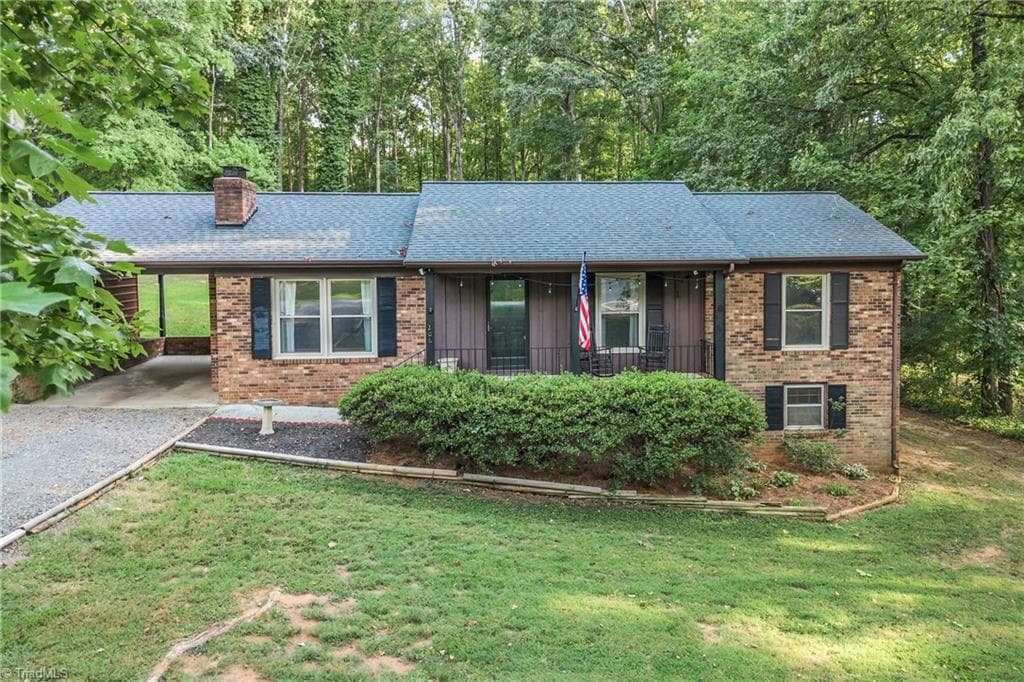 206 Laura Road, Madison NC 27025
