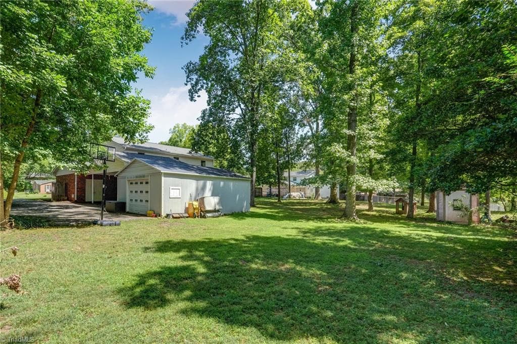 Stick/Site Built at 200 Taft Street, Eden NC 27288, photo 27 of 31