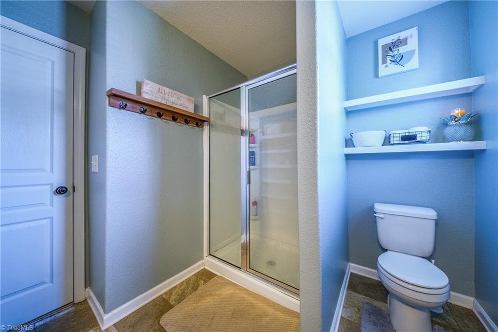 Stick/Site Built at 4239 Kendall Farms Way, Winston-Salem NC 27107, Winston-Salem, photo 16 of 39