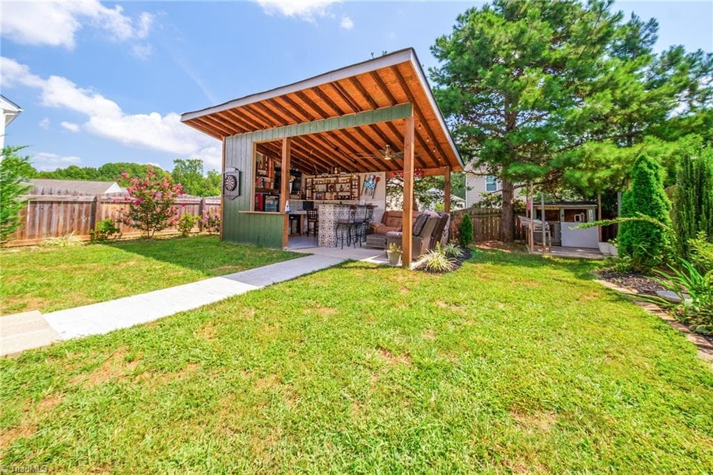 Stick/Site Built at 4239 Kendall Farms Way, Winston-Salem NC 27107, Winston-Salem, photo 26 of 39