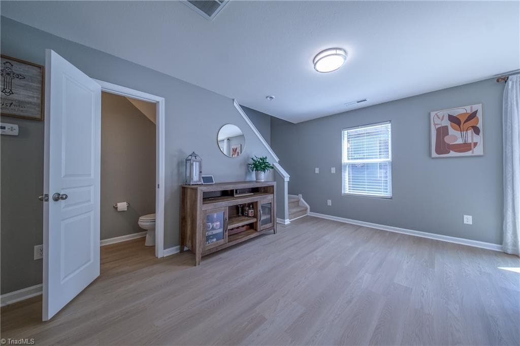 Stick/Site Built at 4239 Kendall Farms Way, Winston-Salem NC 27107, Winston-Salem, photo 11 of 39