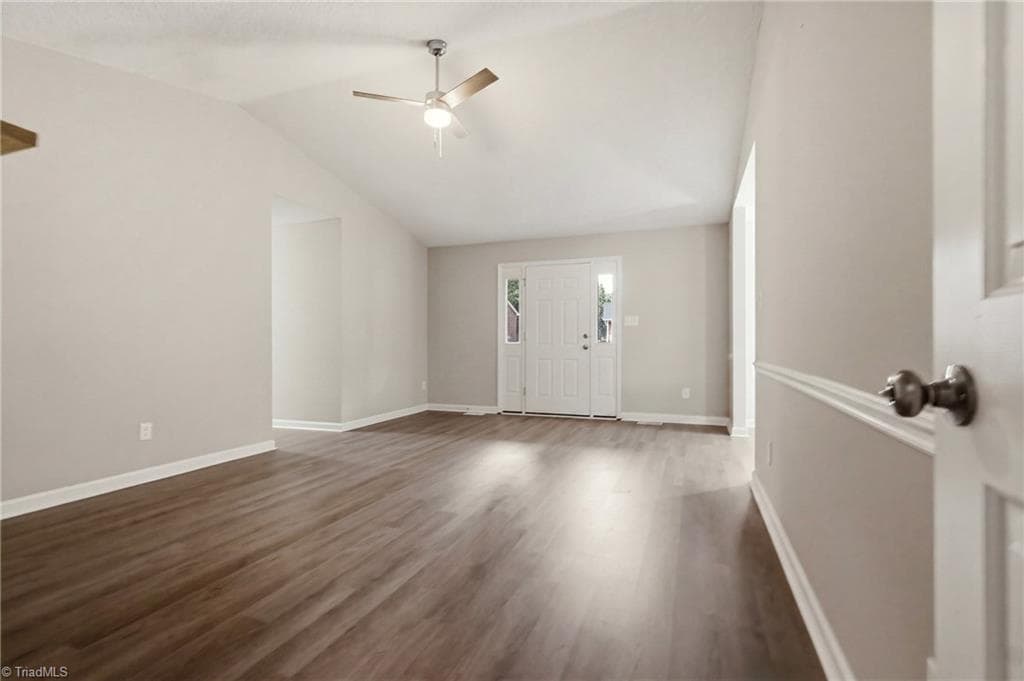 Stick/Site Built at 407 Lassiter Drive, High Point NC 27265, photo 7 of 34