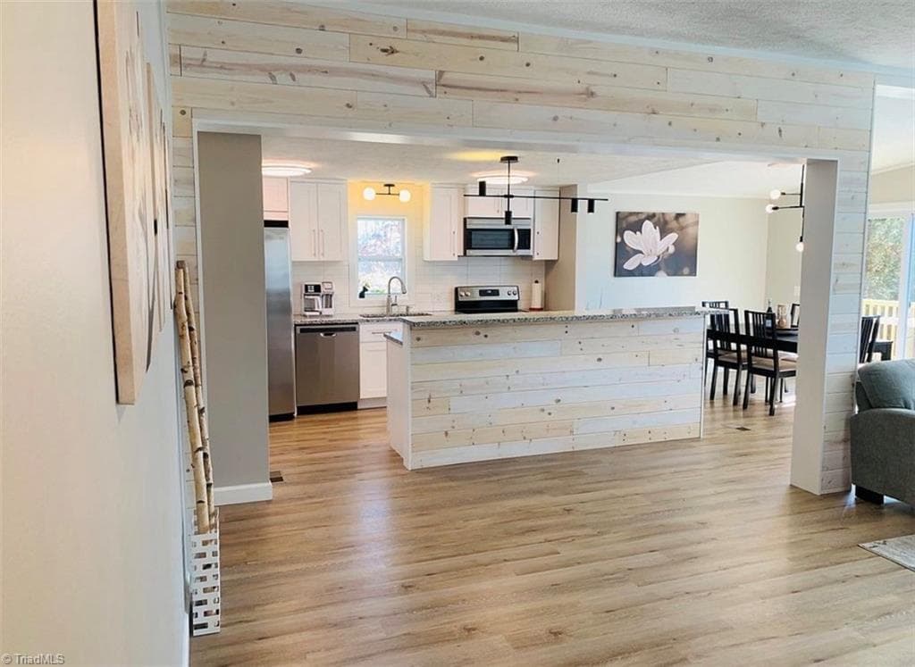 Modular at 1331 lynndale Drive, Winston-Salem NC 27106, Winston-Salem, photo 6 of 26