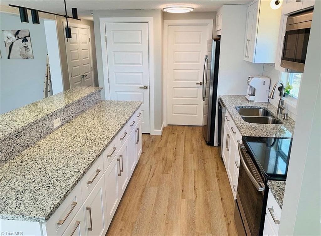 Modular at 1331 lynndale Drive, Winston-Salem NC 27106, Winston-Salem, photo 16 of 26