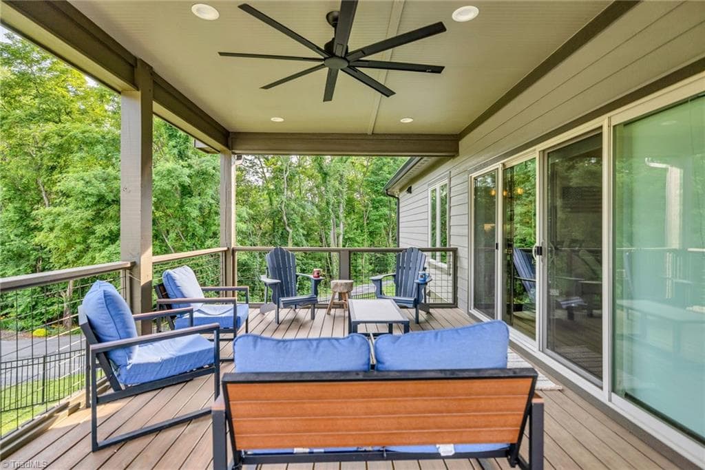 Stick/Site Built at 806 Hillcrest Avenue, West Jefferson NC 28694, photo 13 of 45
