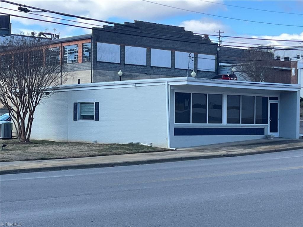 165 Renfro Street, Mount Airy NC 27030