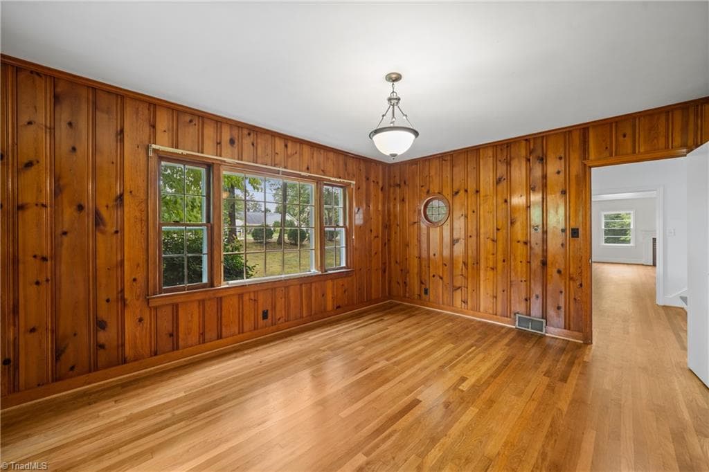 Stick/Site Built at 3563 Milhaven Road, Winston-Salem NC 27106, Winston-Salem, photo 16 of 43