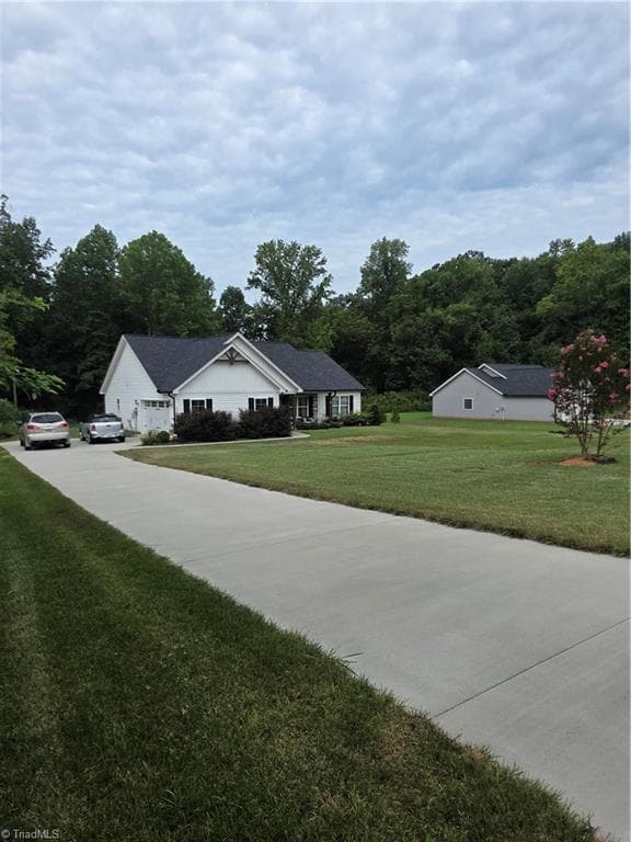 Stick/Site Built at 343 Parks Meadows Drive, Lexington NC 27292, photo 6 of 23