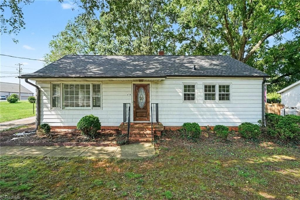 418 Felts Drive, King NC 27021