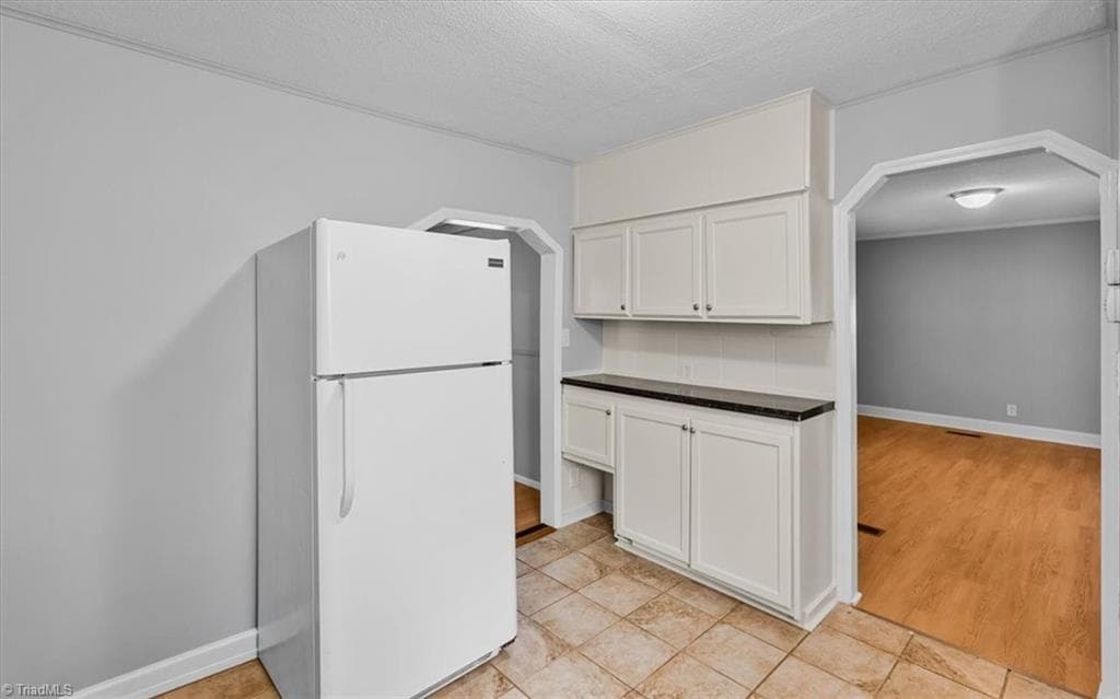 Manufactured Home at 3673 Meadowbrook Drive, Trinity NC 27370, photo 13 of 48