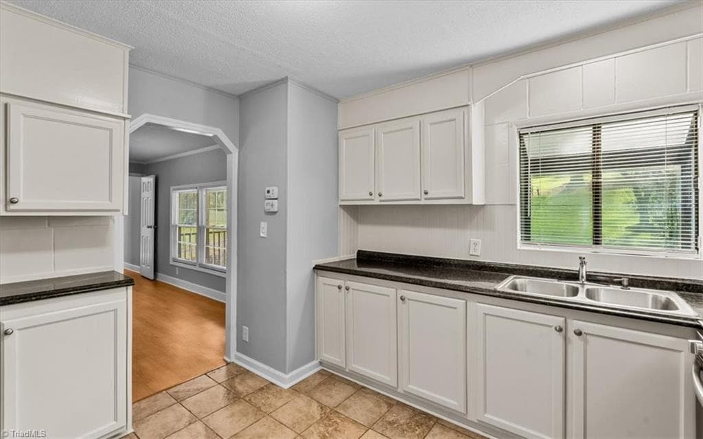 Manufactured Home at 3673 Meadowbrook Drive, Trinity NC 27370, photo 11 of 48