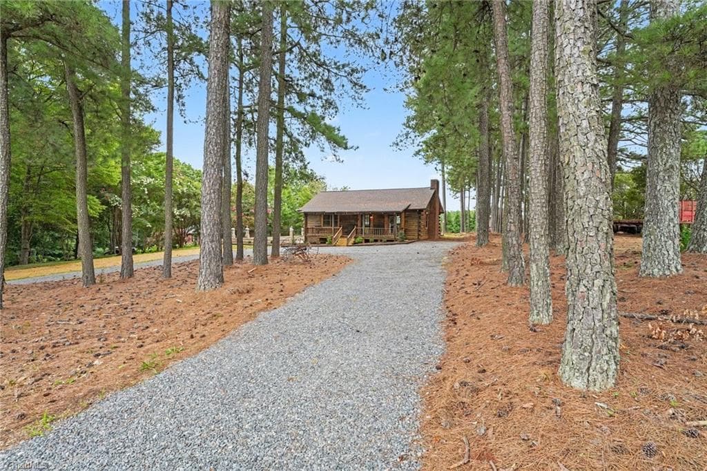 Stick/Site Built at 5241 NC Highway 66 S, King NC 27021, photo 12 of 42
