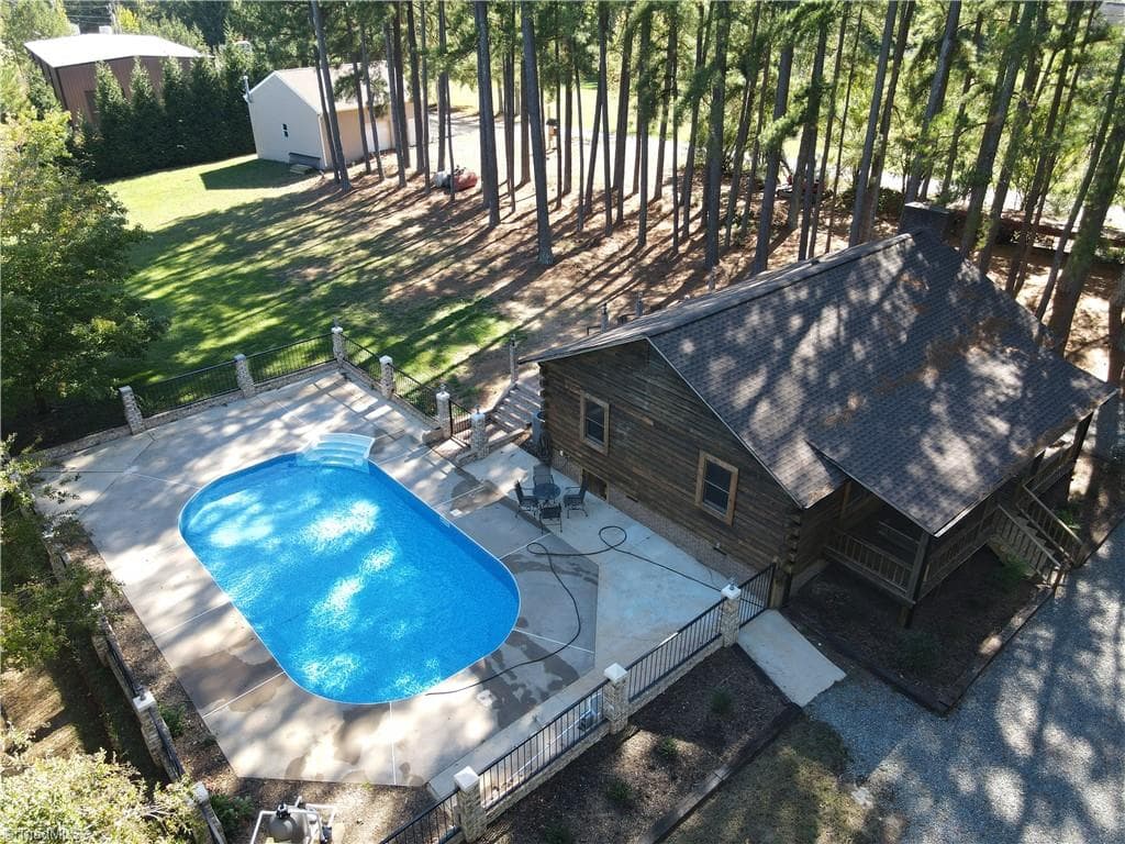 Stick/Site Built at 5241 NC Highway 66 S, King NC 27021, photo 5 of 42