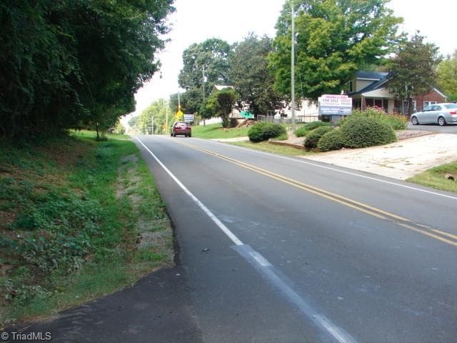 Remarks at 00 E Salisbury Street, Asheboro NC 27203, Asheboro, photo 4 of 5