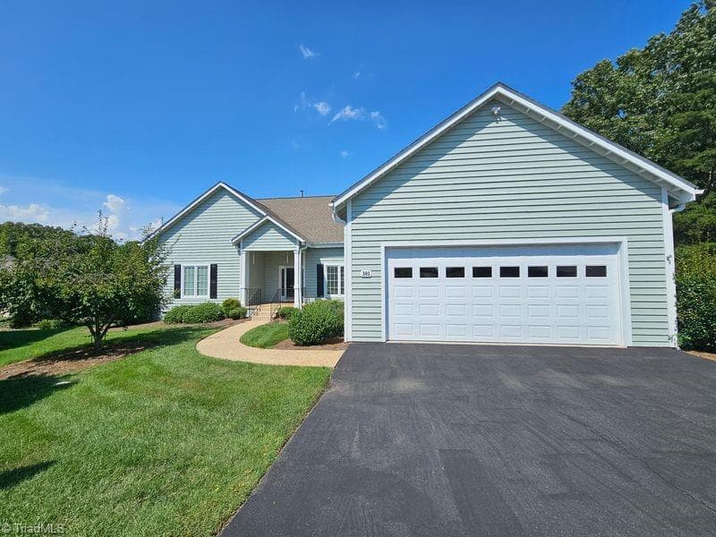 Stick/Site Built at 381 Hollybrook Drive, Bermuda Run NC 27006, Bermuda Run, photo 25 of 40