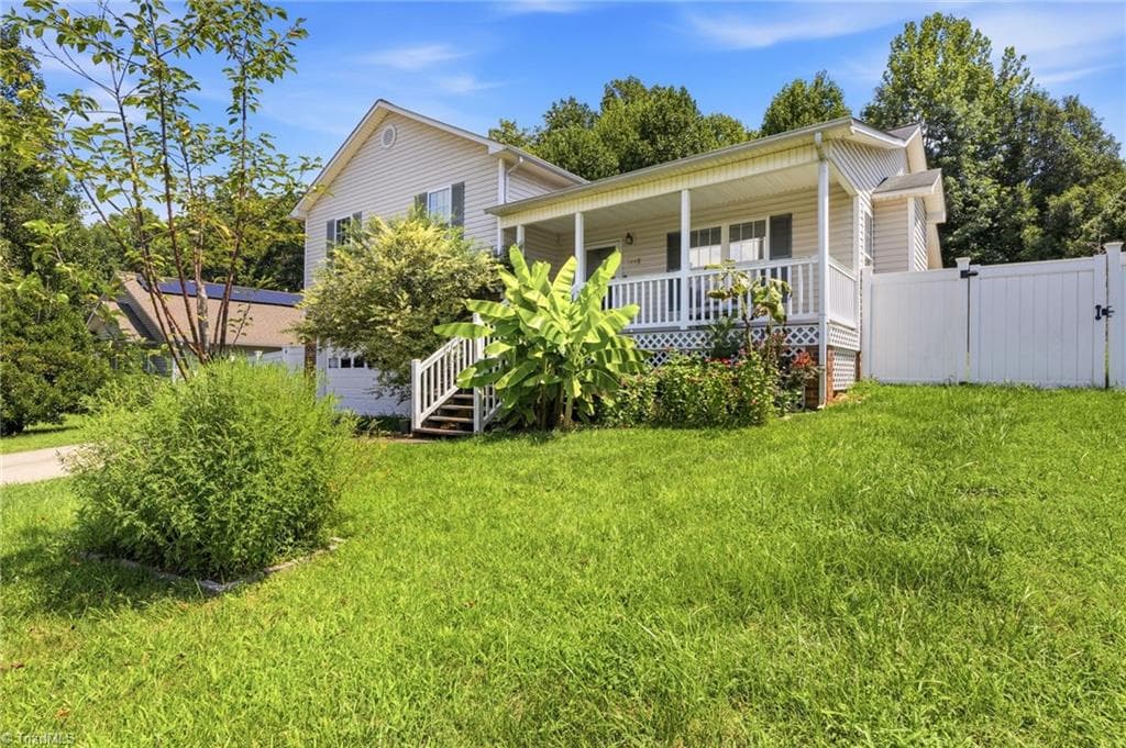 Stick/Site Built at 1448 Hawkcrest Lane, Winston-Salem NC 27127, Winston-Salem, photo 4 of 42