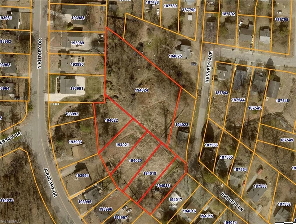 615-623 Everett Lane, High Point NC 27262