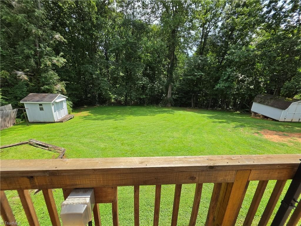 Manufactured Home at 264 Smith Ridgecrest Road, North Wilkesboro NC 28659, North Wilkesboro, photo 14 of 16