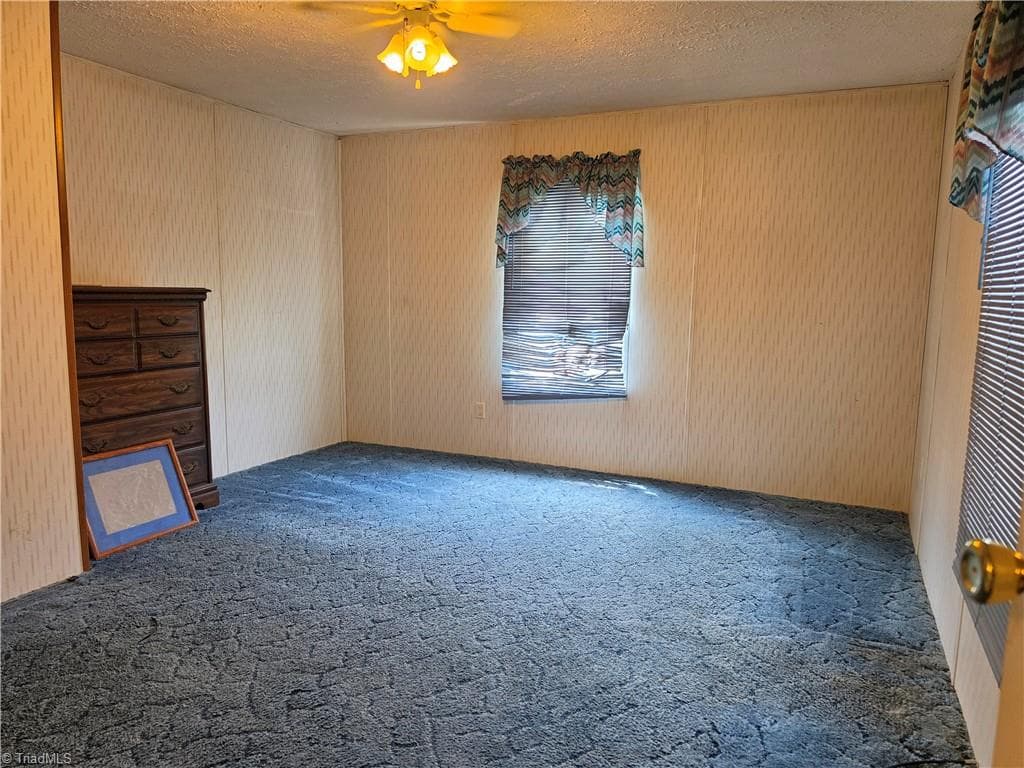 Manufactured Home at 264 Smith Ridgecrest Road, North Wilkesboro NC 28659, North Wilkesboro, photo 11 of 16