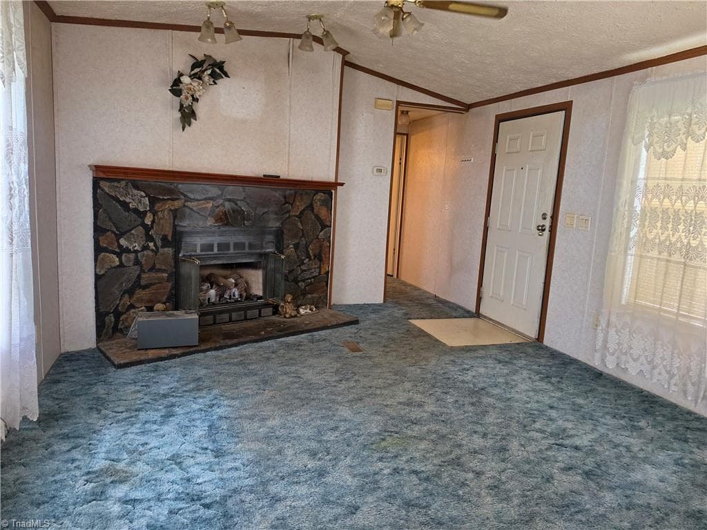 Manufactured Home at 264 Smith Ridgecrest Road, North Wilkesboro NC 28659, North Wilkesboro, photo 4 of 16