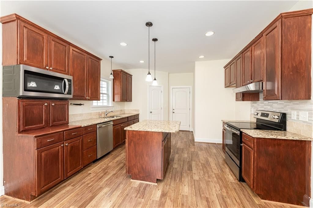 Stick/Site Built at 5922 Beckner Street, Winston-Salem NC 27103, photo 9 of 29