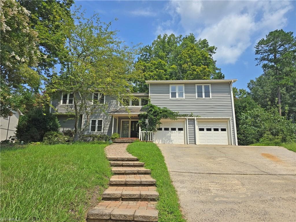 3443 Scarsborough Drive, Winston-Salem NC 27104