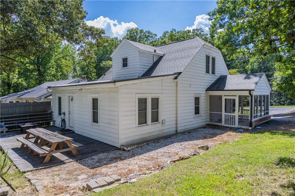 Stick/Site Built at 703 S Park Street, Asheboro NC 27203, photo 29 of 43