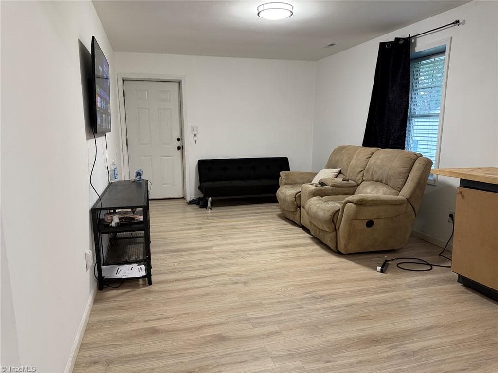 Stick/Site Built at 302 Goforth Drive, Thomasville NC 27360, Thomasville, photo 8 of 17