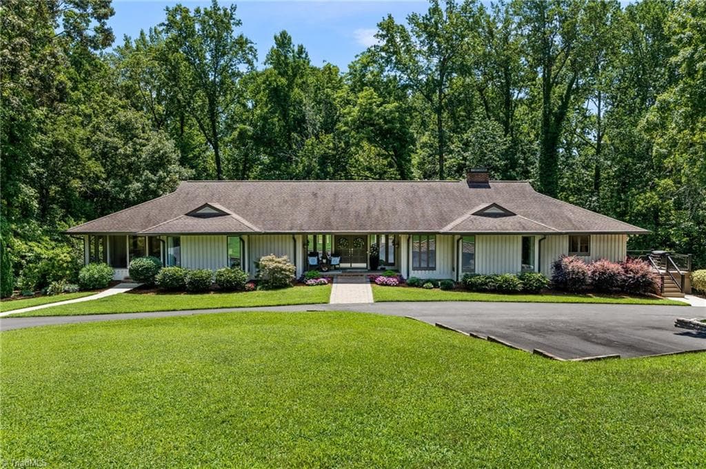 1931 Chestnut Street, High Point NC 27262