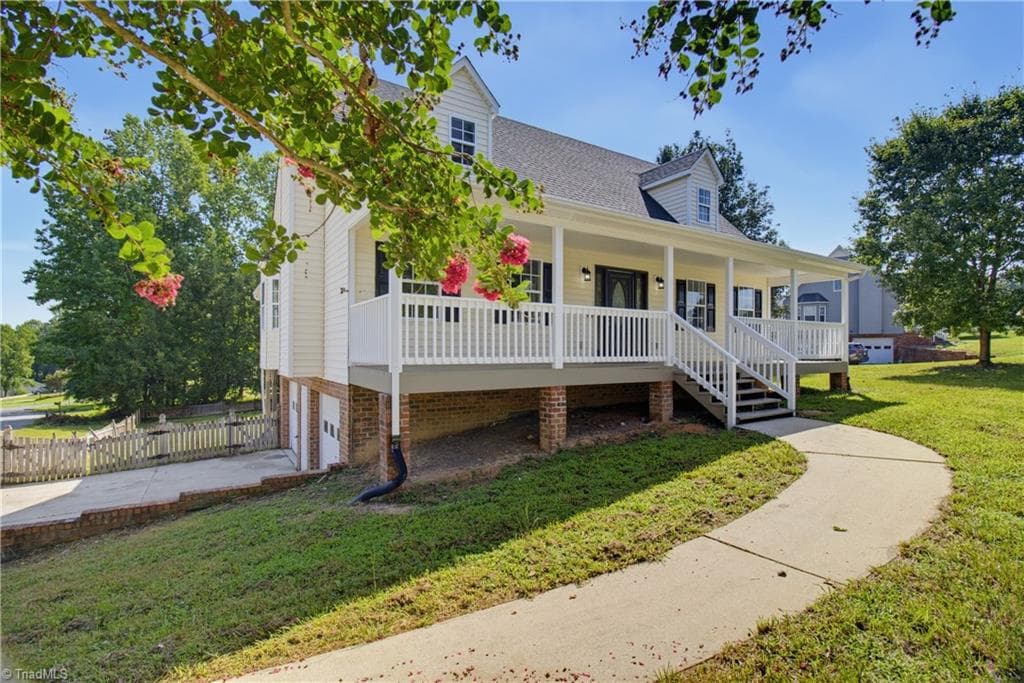 Stick/Site Built at 517 Union Pointe Lane, Lexington NC 27295, photo 3 of 29