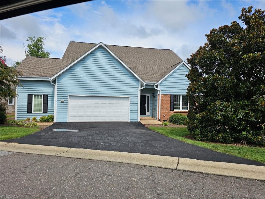 375 Hollybrook Drive, Bermuda Run NC 27006