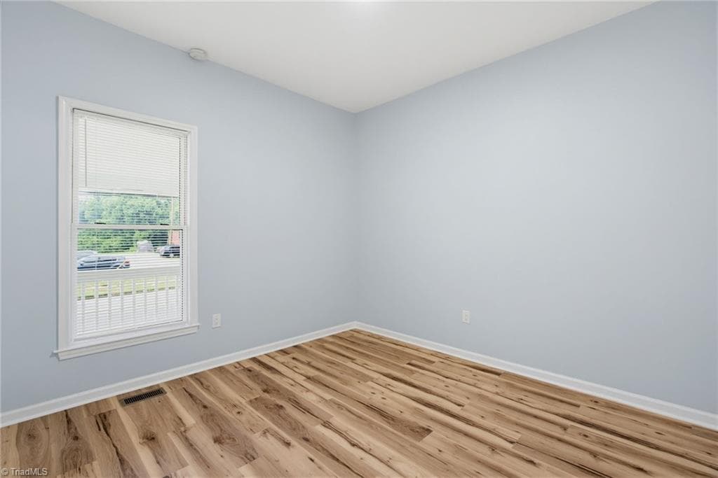 Stick/Site Built at 702 Maple Avenue, Burlington NC 27215, Burlington, photo 20 of 33