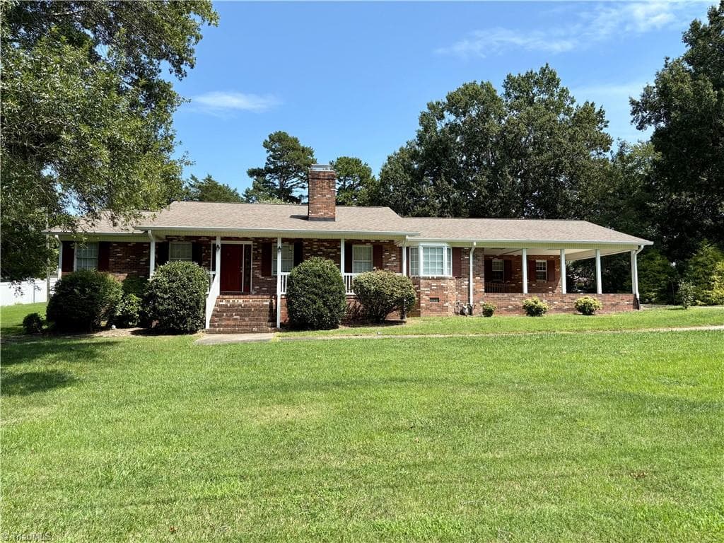 335 Gregg Street, Archdale NC 27263