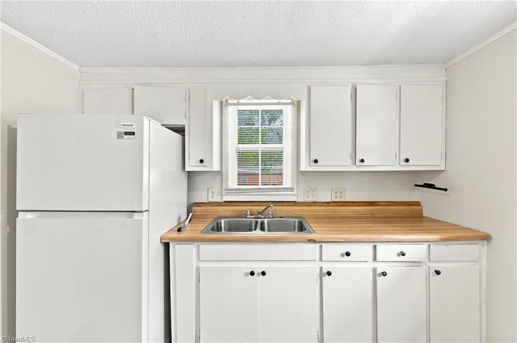 Stick/Site Built at 803 Tucker Street, Burlington NC 27215, Burlington, photo 16 of 21