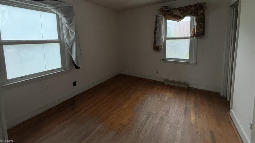 Stick/Site Built at 902 Ross Avenue, Greensboro NC 27406, photo 7 of 12