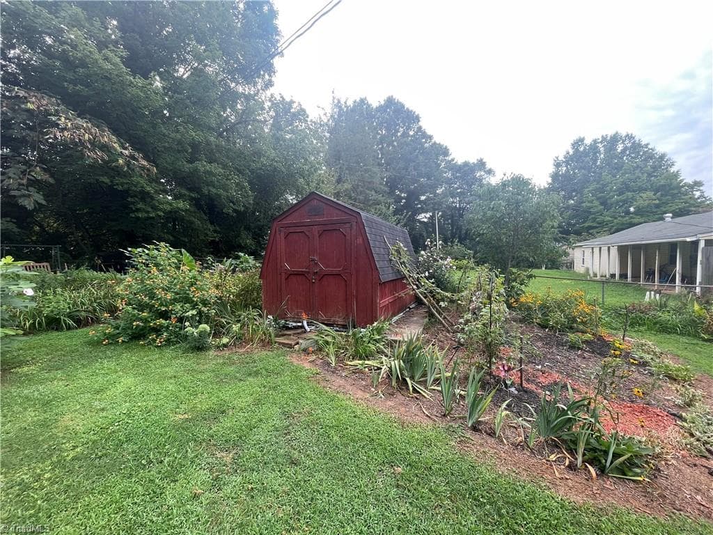 Stick/Site Built at 105 Spruce Street, Lexington NC 27292, Lexington, photo 29 of 30