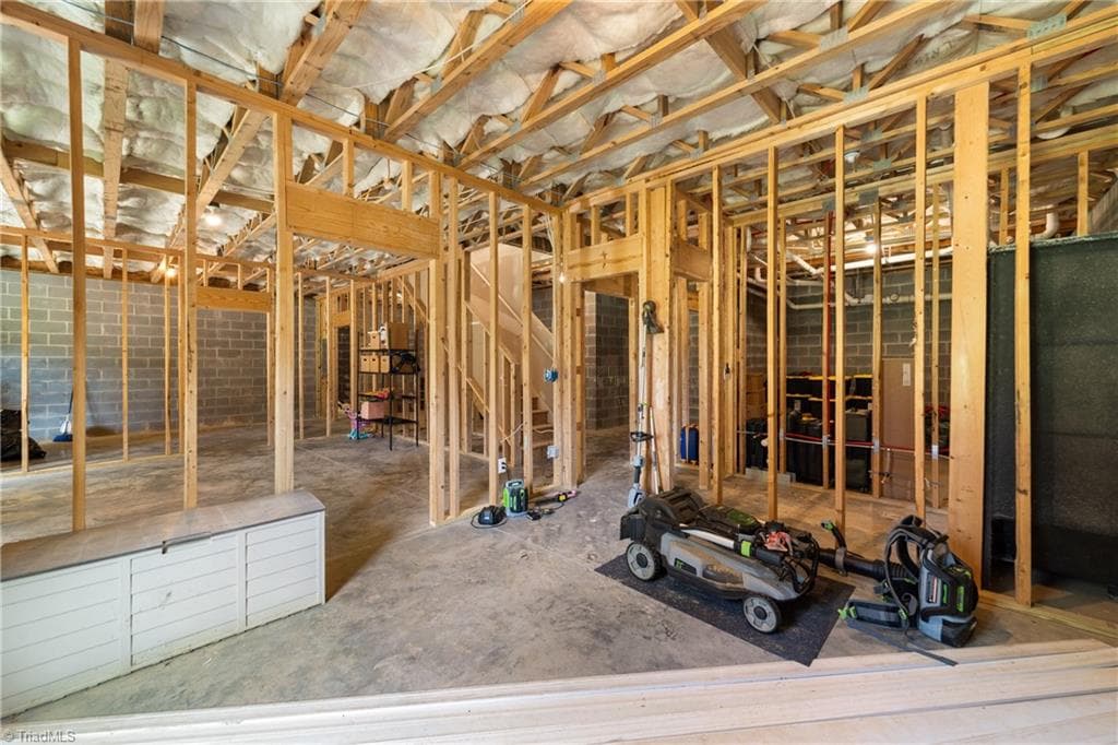 Stick/Site Built at 2748 Bartlett Lane, Clemmons NC 27012, photo 42 of 49