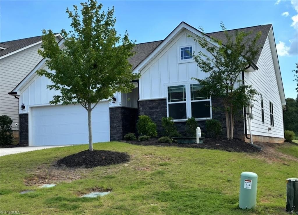 Stick/Site Built at 223 Old Harbor Drive, Mount Gilead NC 27306, Mount Gilead, photo 2 of 32