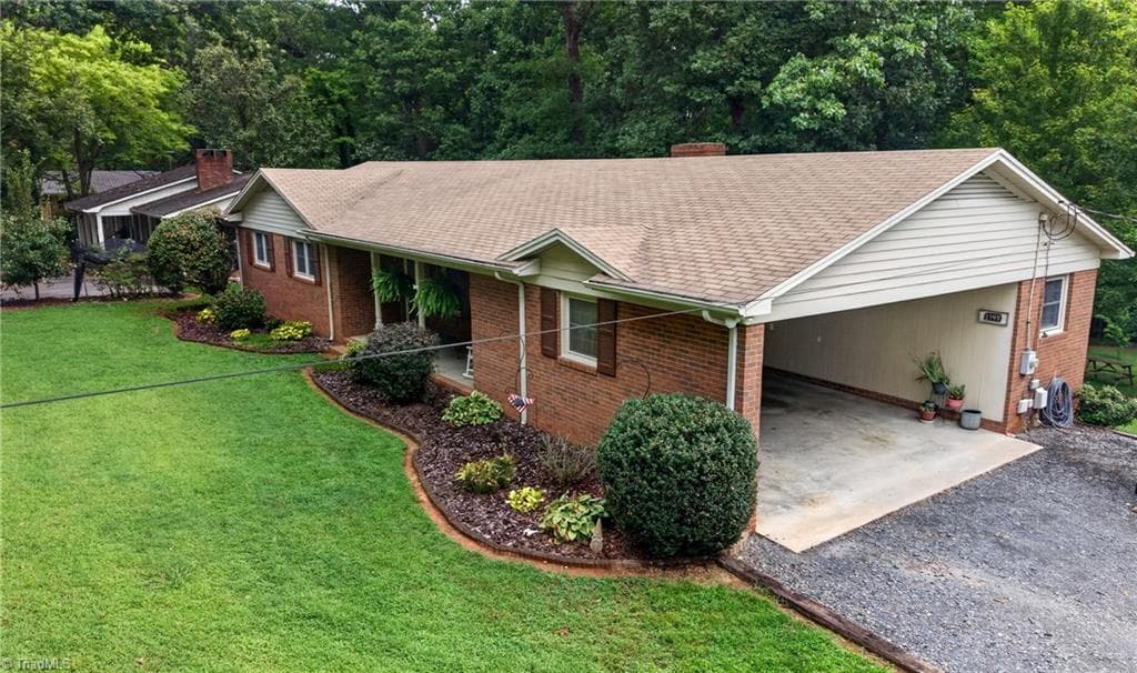 Stick/Site Built at 1949 Brook Drive, Asheboro NC 27205, photo 3 of 44