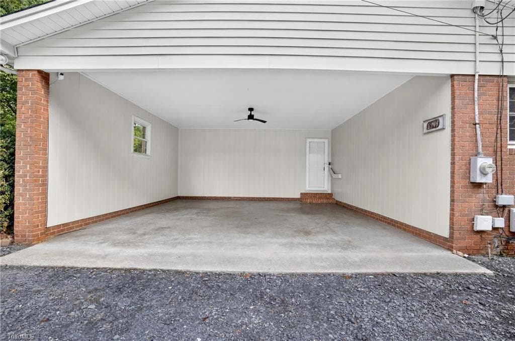 Stick/Site Built at 1949 Brook Drive, Asheboro NC 27205, photo 5 of 44