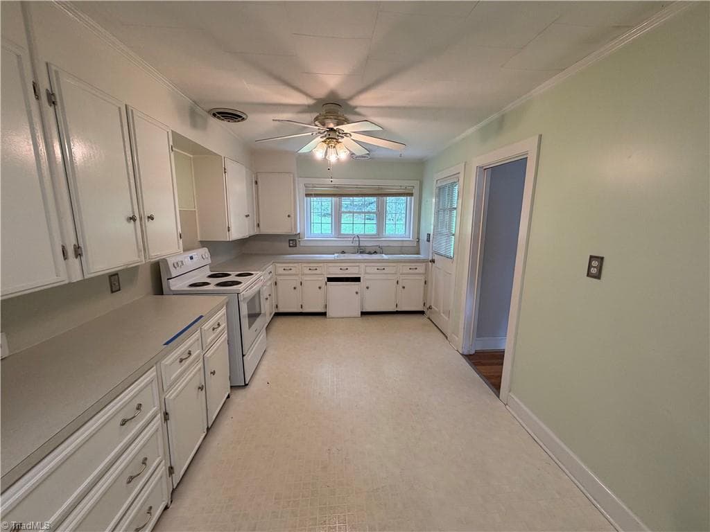 Stick/Site Built at 219 E Church Street, Mount Airy NC 27030, photo 7 of 21