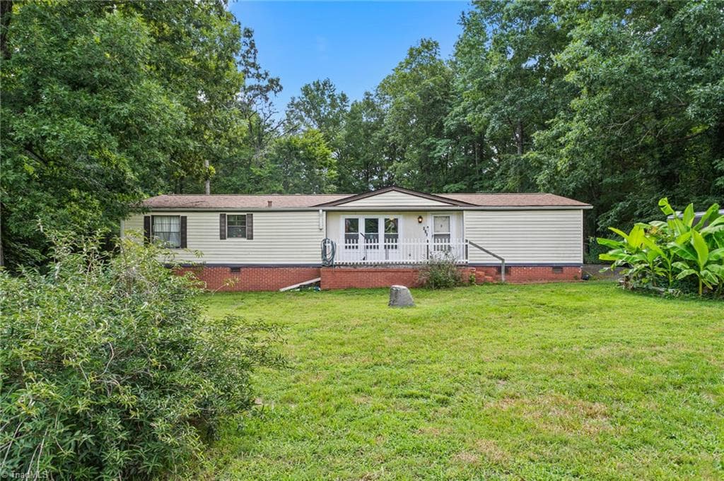 Manufactured Home at 535 NC Highway 100, Whitsett NC 27377, Whitsett, photo 2 of 26