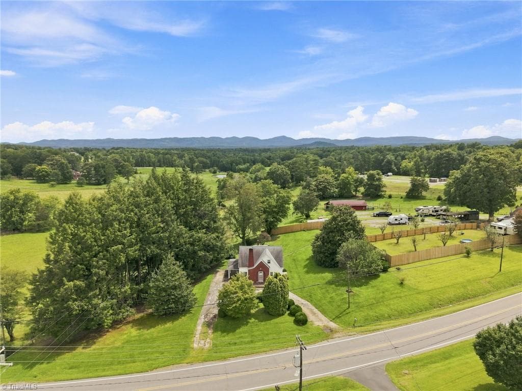 Stick/Site Built at 4105 Boone Trail, North Wilkesboro NC 28659, North Wilkesboro, photo 48 of 48