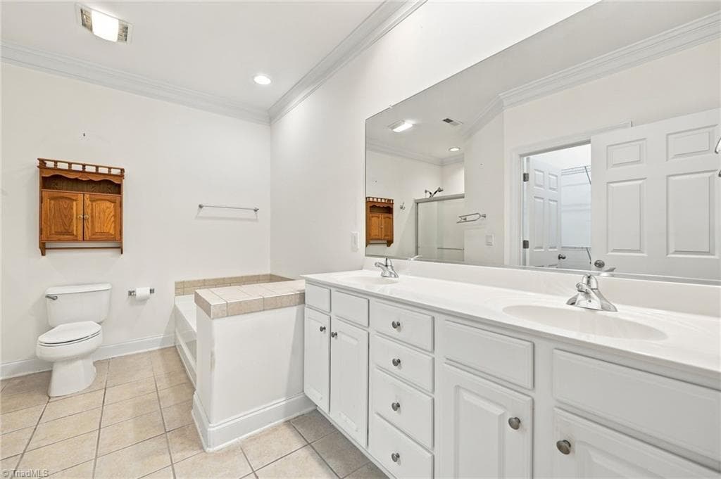 Stick/Site Built at 903 Southlake Court, Lexington NC 27295, photo 18 of 40