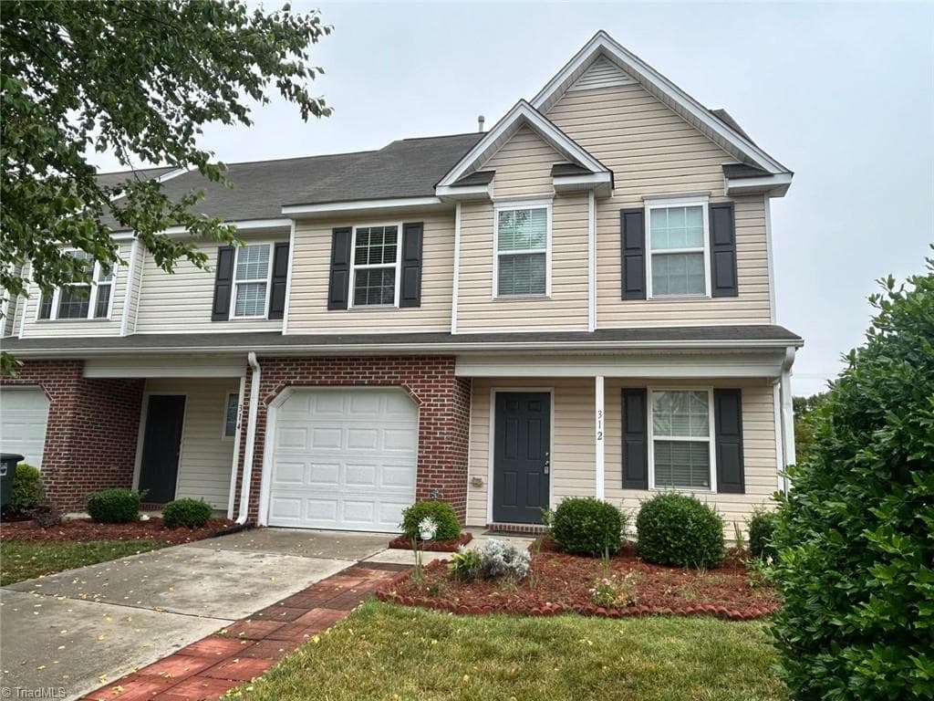 312 Robyns Glen Circle, Greensboro NC 27409
