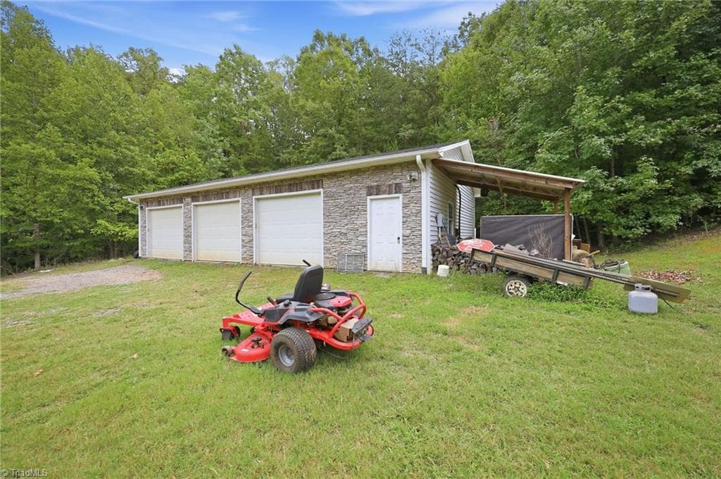 Manufactured Home at 320 Stanley Road, Stokesdale NC 27357, Stokesdale, photo 34 of 50