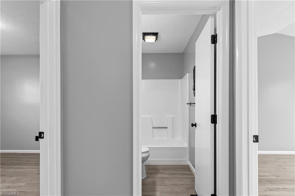 Stick/Site Built at 440 Vista Circle # A, Winston-Salem NC 27106, Winston-Salem, photo 14 of 29