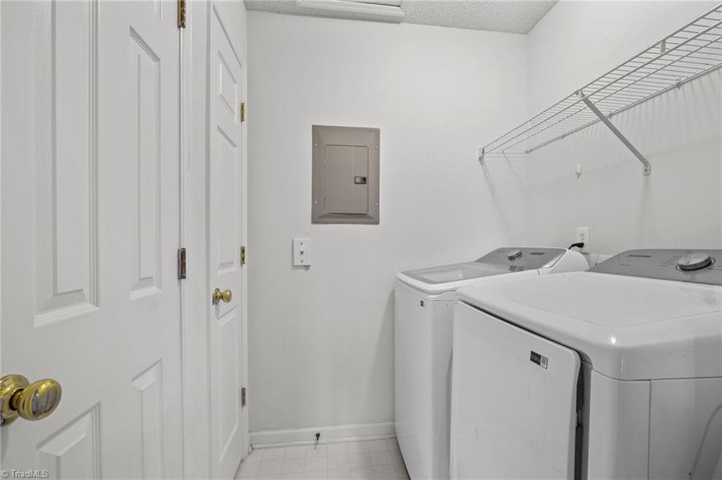Stick/Site Built at 831 Timberline Ridge Court, Winston-Salem NC 27106, Winston-Salem, photo 17 of 31